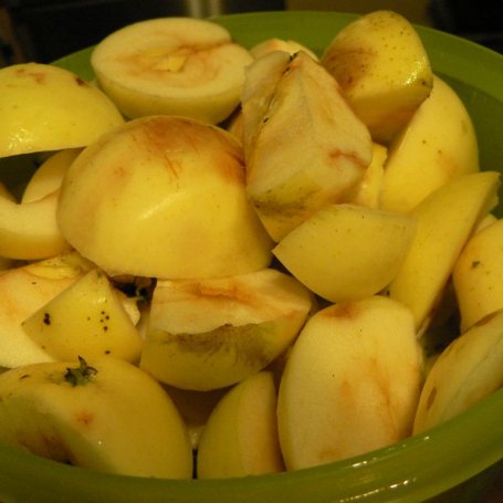 Krok 1 - Sok jabłkowy z sokowirówki foto