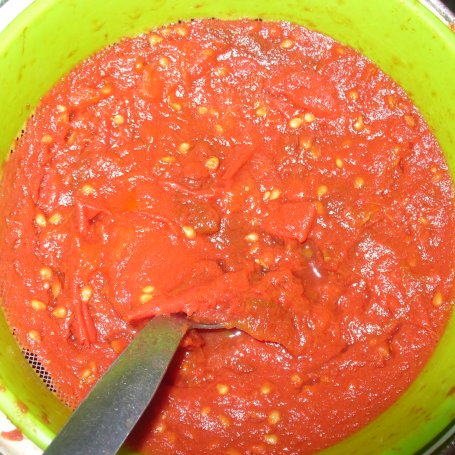 Krok 2 - Sok pomidorowy na zimę do słoików foto