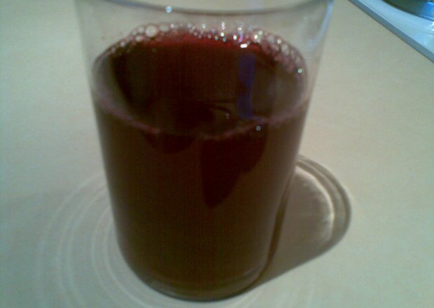 Fotografia przedstawiająca sok wiśniowy