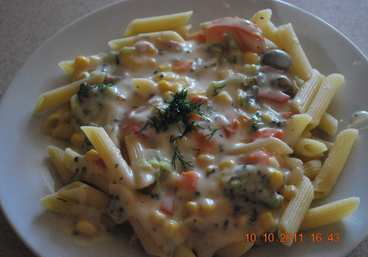 sos brokulowo serowy foto