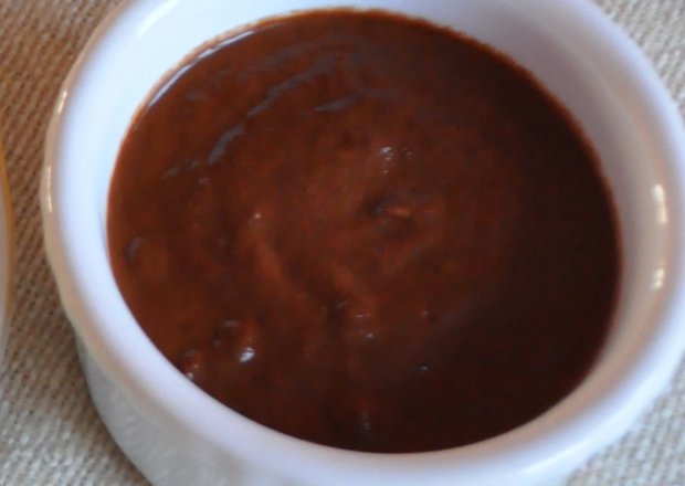 Fotografia przedstawiająca Sos czekoladowy z chili
