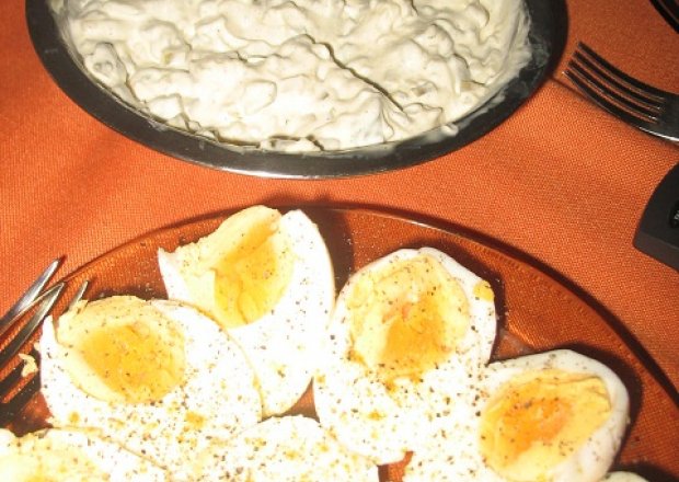 Fotografia przedstawiająca Sos do jajek gotowanych