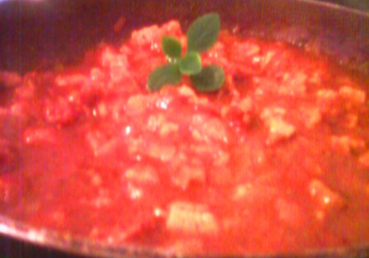 Sos do spaghetti z kotletem schabowym foto