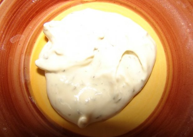 Fotografia przedstawiająca sos jogurtowy