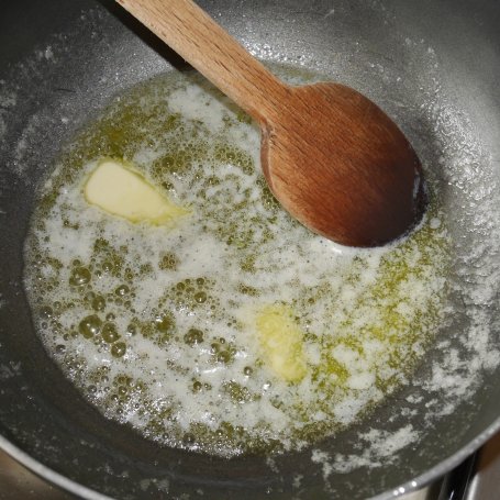 Krok 1 - Sos koperkowy foto