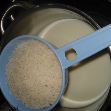 Krok 1 - Sos malinowy podany z ryżem foto