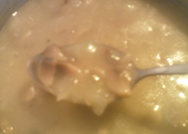Fotografia przedstawiająca Sos pieczarkowo-cebulowy
