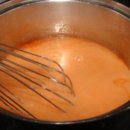 Krok 9 - Sos pomidorowo-cebulowy foto