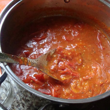 Krok 2 - Sos pomidorowo-paprykowy  foto