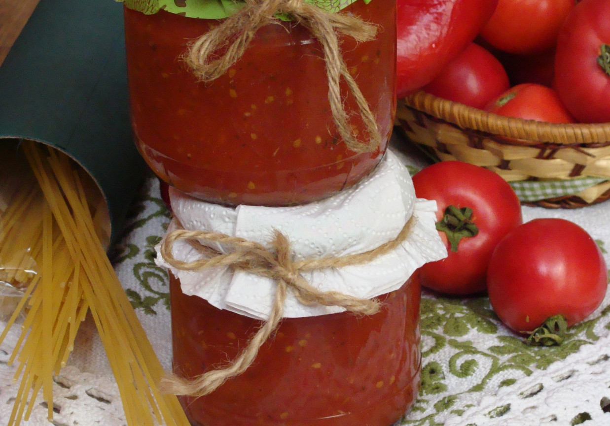Sos pomidorowo-paprykowy  foto