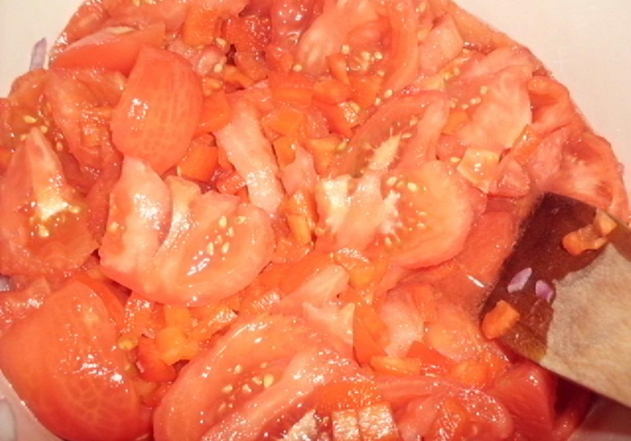 Sos pomidorowo warzywny pasteryzowany foto