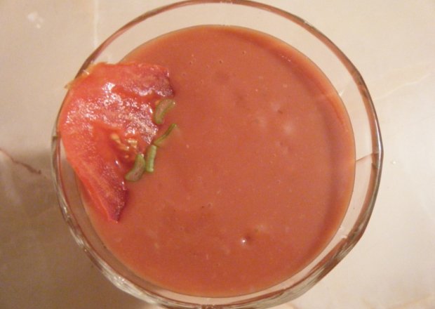 Fotografia przedstawiająca Sos pomidorowo-jabłkowy