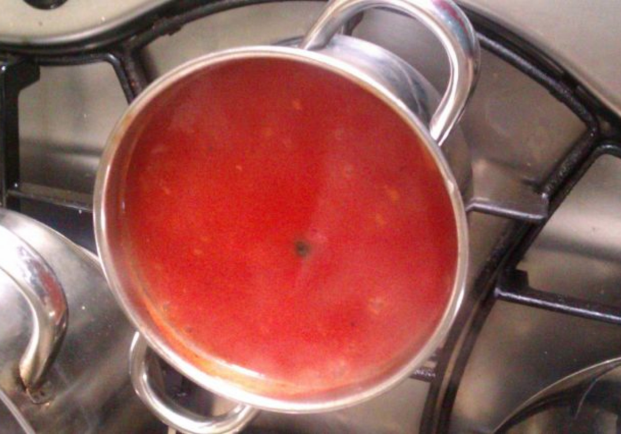 sos pomidorowy do gołąbków foto