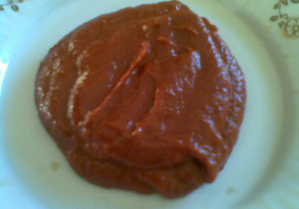 sos pomidorowy do mięsa  foto