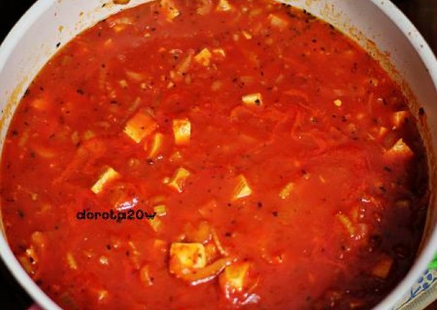 Fotografia przedstawiająca Sos pomidorowy z tofu