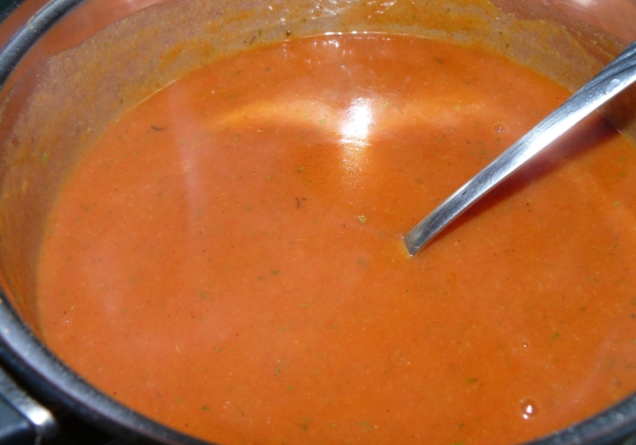 sos pomidorowy foto