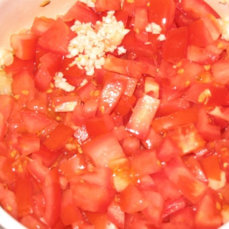 Krok 1 - Sos ze świeżych pomidorów foto