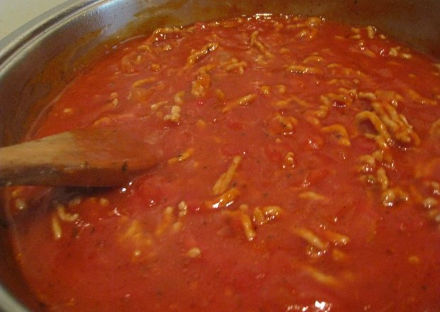 Fotografia przedstawiająca Sosik do spaghetti