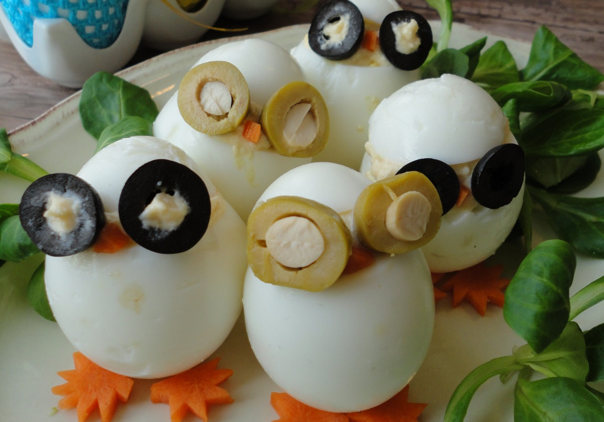 Sowy - jajka faszerwowne pieczoną cebulą foto