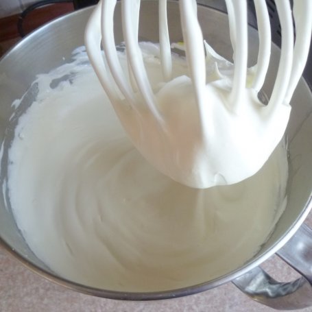 Krok 2 - Spacer po runie leśnym, czyli ciasto leśny mech foto