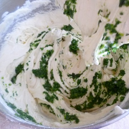 Krok 4 - Spacer po runie leśnym, czyli ciasto leśny mech foto