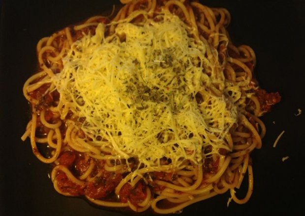 Fotografia przedstawiająca Spagetti napolii