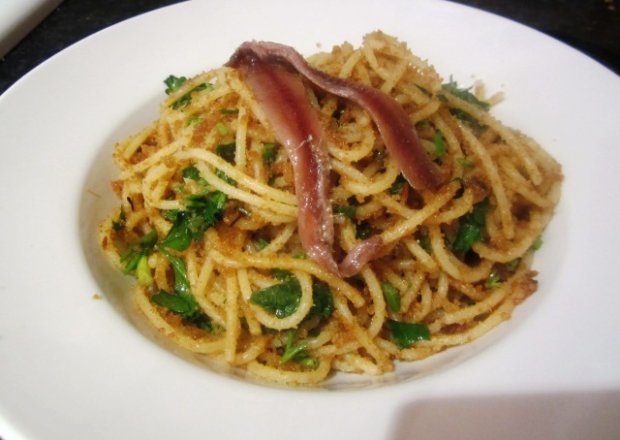 Fotografia przedstawiająca Spagetti z anchovies
