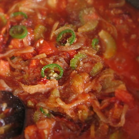 Krok 3 - Spagetti z parmezanowymi  klopsami foto