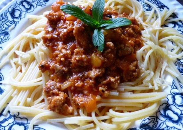 Fotografia przedstawiająca Spagetti z patisonem