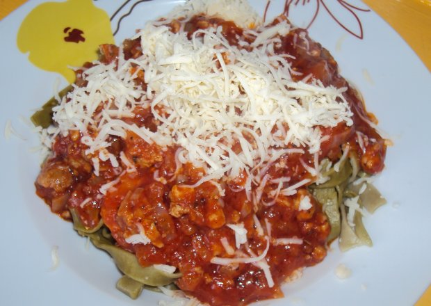 Fotografia przedstawiająca Spagetti z suszonymi pomodotami