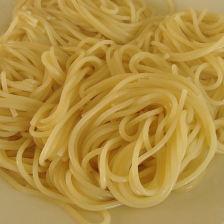 Krok 10 - spagetti z wloszczyzną foto