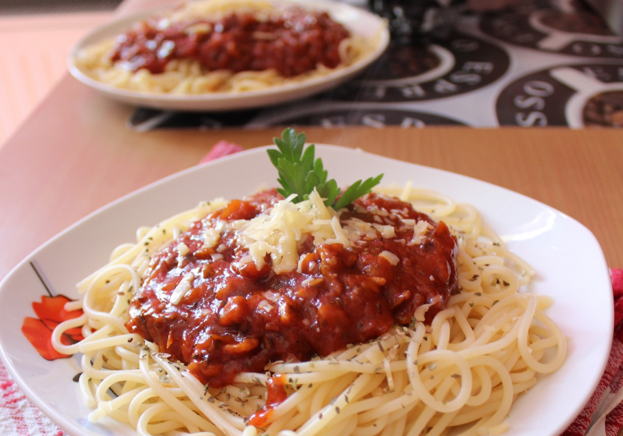 Spaghetii bolognese foto