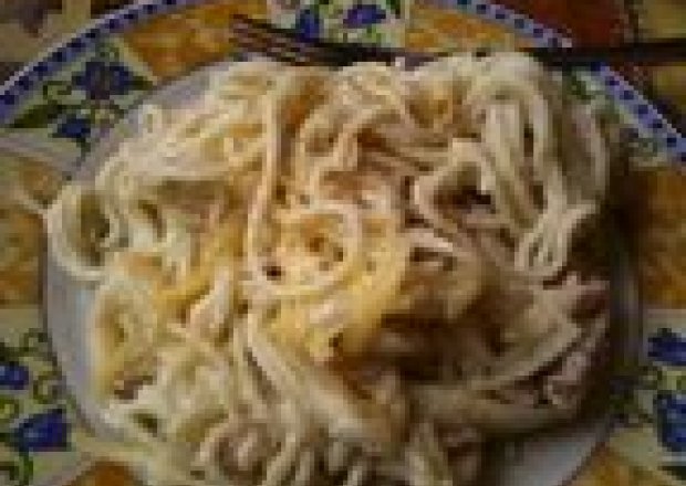 Fotografia przedstawiająca spaghetii po swojsku