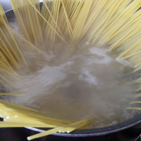 Krok 6 - Spaghetti ala bolognese z fasolką szparagową  foto