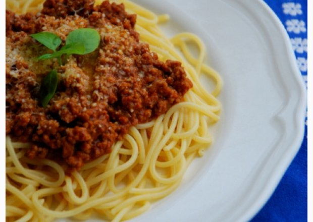 Fotografia przedstawiająca Spaghetti a'la bolognese