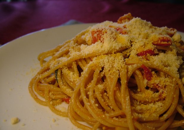 Fotografia przedstawiająca Spaghetti all' pomodoro