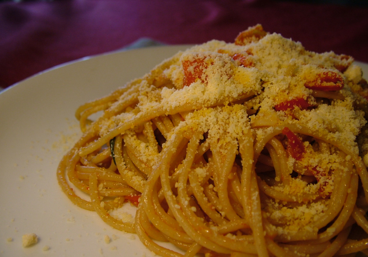 Spaghetti all' pomodoro foto
