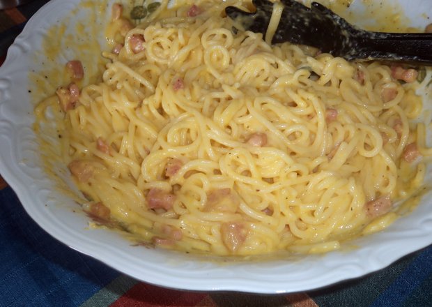 Fotografia przedstawiająca Spaghetti alla carbonara