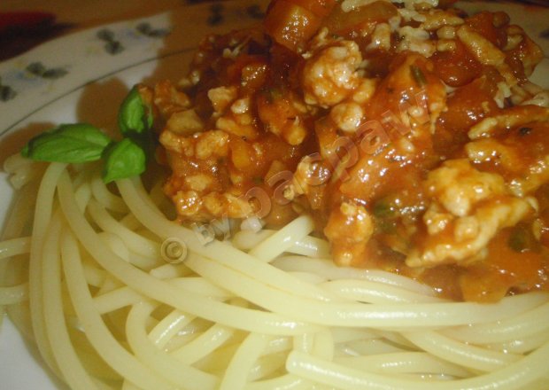 Fotografia przedstawiająca Spaghetti bolognese Emi