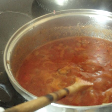 Krok 2 - Spaghetti bolognese - makaron na szybko foto