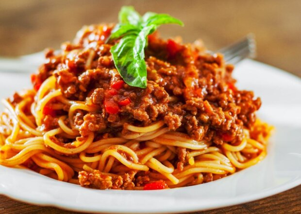 Fotografia przedstawiająca Spaghetti bolognese - prosto i szybko!