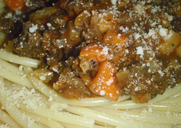 Fotografia przedstawiająca Spaghetti bolognese z dziczyzną