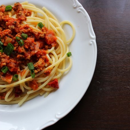 Krok 5 - Spaghetti bolognese z pieczarkami foto
