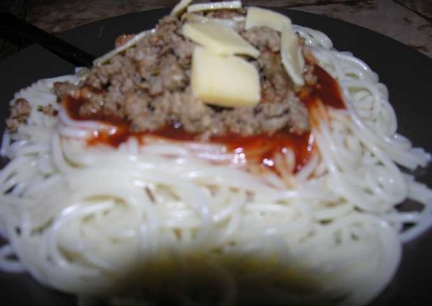Fotografia przedstawiająca Spaghetti bolońskie Adama