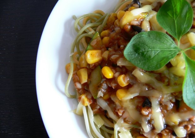 Fotografia przedstawiająca Spaghetti „bolońskie” dla wegetarian