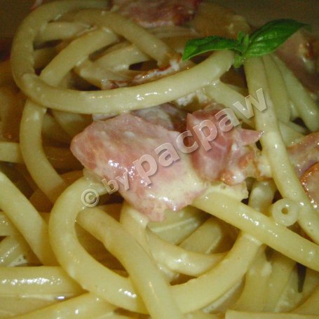 Krok 11 - Spaghetti carbonara z polędwicą łososiową foto