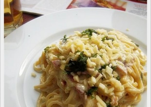 Fotografia przedstawiająca Spaghetti Carbonara