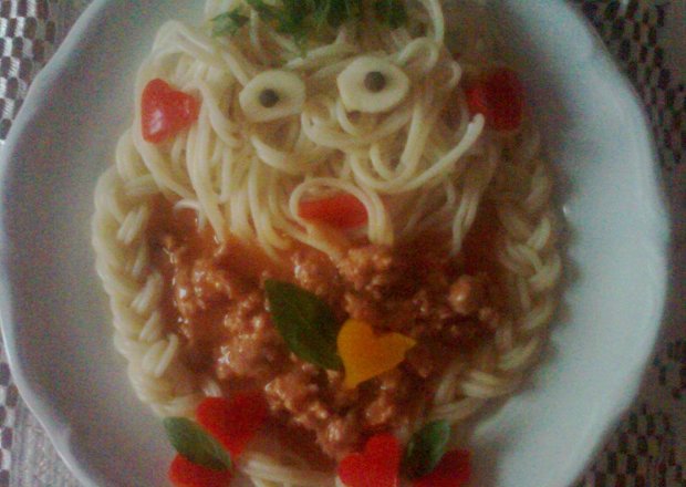 Fotografia przedstawiająca Spaghetti dla dzieci