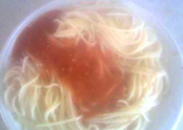 Fotografia przedstawiająca Spaghetti easy