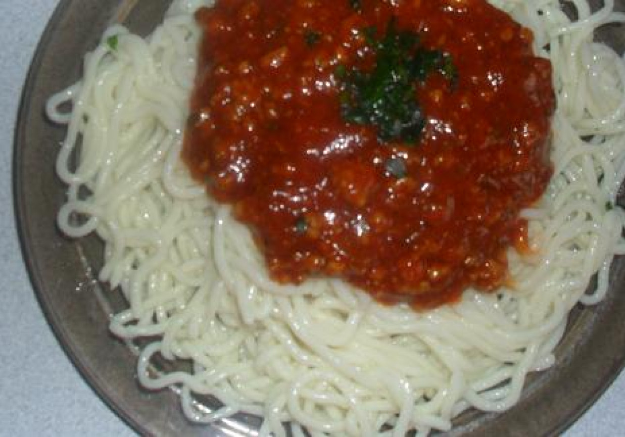 Spaghetti -makaron Z Sosem Pomidorowym - DoradcaSmaku.pl